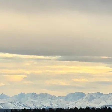 Alpblick - Mit Kostenlosen Parkplaetzen!! Taufkirchen (Munich)